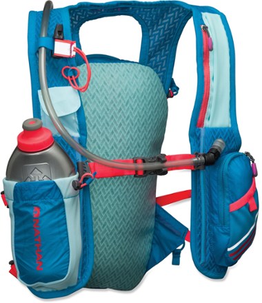 nathan hydration pack women's