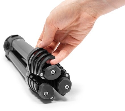 Peak Design Travel Tripod - Aluminum 8