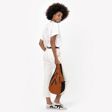 Sherpani Esprit AT Sling Bag 7