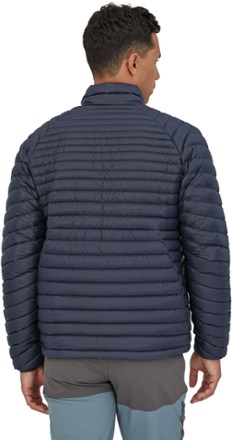Patagonia AlpLight Down Pullover - Men's 2