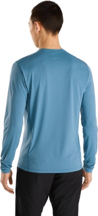 Arc'teryx Motus SL Crew Long-Sleeve Shirt - Men's 2