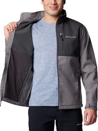 Columbia Ascender Soft-Shell Jacket - Men's 4