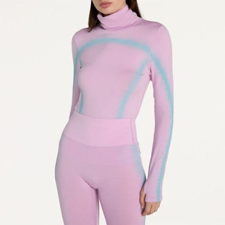 SENIQ Warmup Merino Turtleneck Base Layer Top - Women's 4