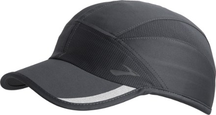 brooks pr lightweight hat