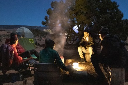 MPOWERD Luci Inflatable Solar Lantern + Power Hub: Base Camp Max 7