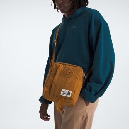 The North Face Berkeley Crossbody Bag 3