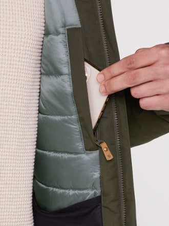 Fjallraven Skogso Padded Insulated Jacket - Men's Phone not included