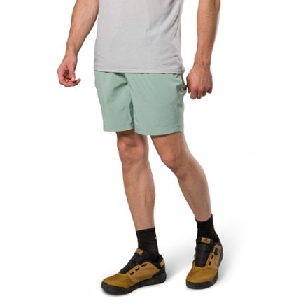 PEARL iZUMi Canyon Active Bike Shorts - Men's 0