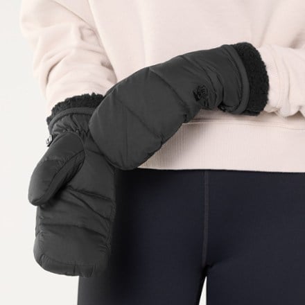 REI Co-op Campwell Down Mittens 1