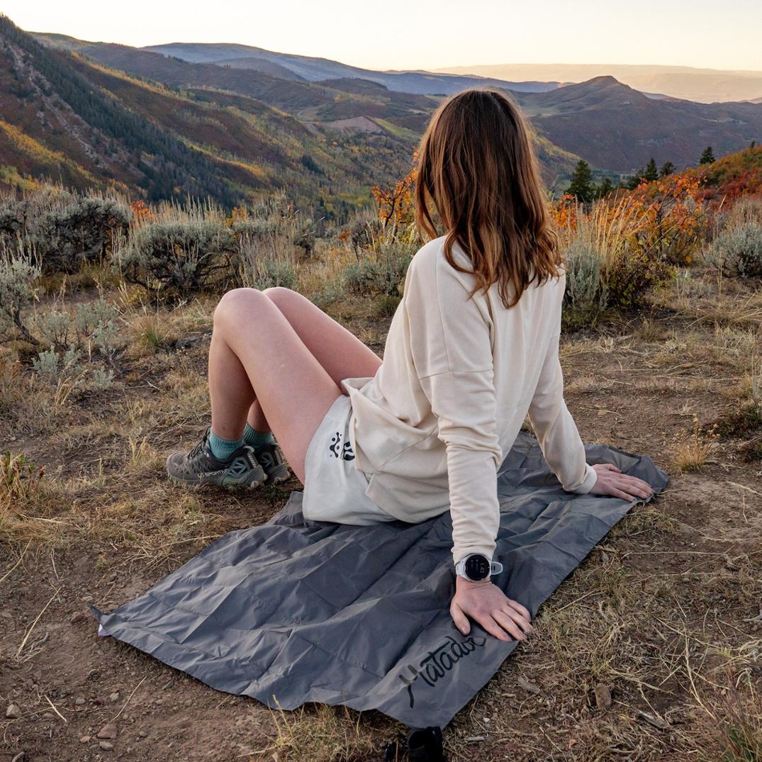 Location Image for Pocket Blanket Mini