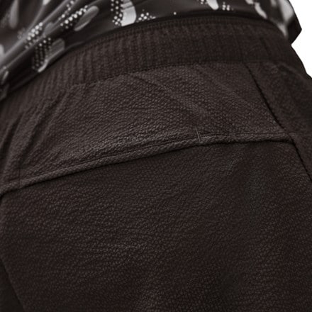 On Performance Volt Shorts - Men's 7