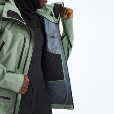 The North Face Summit Tsirku GTX Pro Jacket - Men's 8