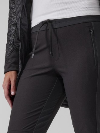 Athleta Headlands Hybrid Trek Jogger Pants - Women's 4