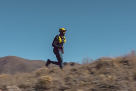 Location Image for Swiftland Thermal Running Half-Zip Pullover - Men's