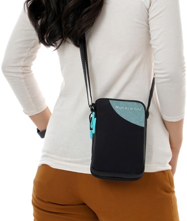 Sherpani Cruz Travel Crossbody Bag - Women's 4