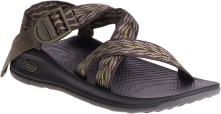grey nike sneakers womens