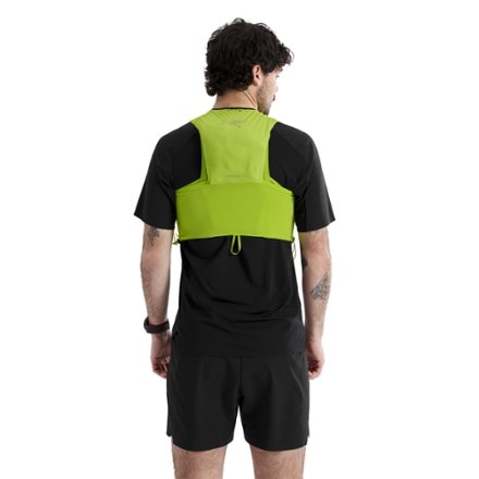 Arc'teryx Norvan 7 Hydration Vest - Men's 5