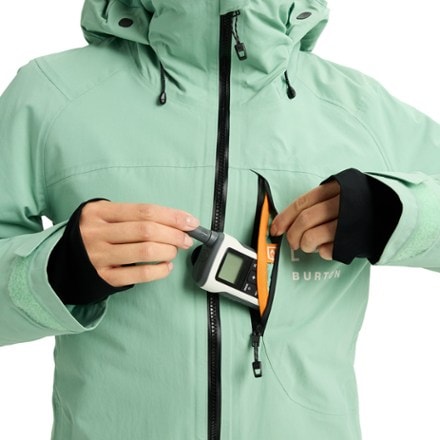 Burton AK Embark GTX Insulated Jacket - Women's 6