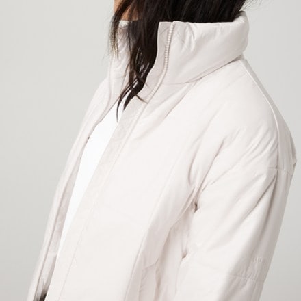Vuori Canyon Insulated Sporty Jacket - Women's 9
