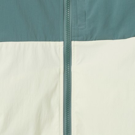 Swatch Image of color Sea Glass/Black Spruce