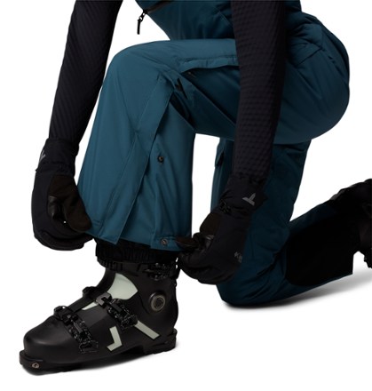 Columbia Highland Summit II Insulated Bib Snow Pants - Women's 8