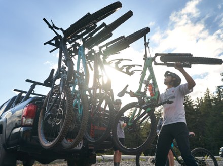 Yakima HangTight 6-Bike Hitch Rack 8