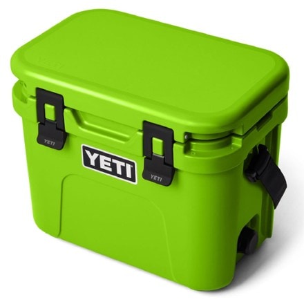 YETI Roadie 15 Hard Cooler 2