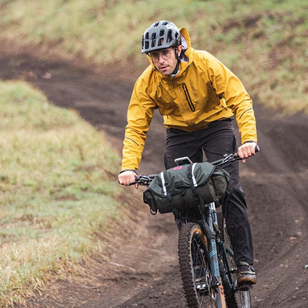 Location Image for EcoLyte Elite Cycling Jacket - Men's