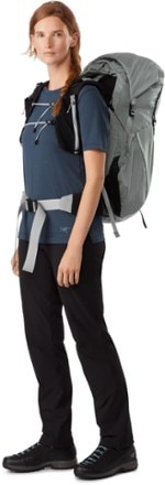 Arc'teryx Aerios 45 Pack - Women's 2