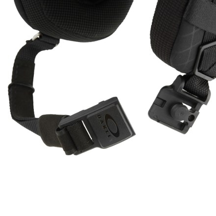 Oakley MOD 5 Mips Snow Helmet 1