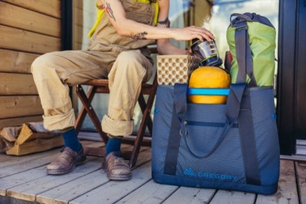 Gregory Alpaca Utility Tote - 50 Liters 5