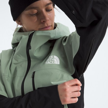 The North Face Eastwall GTX Jacket - Women's 6