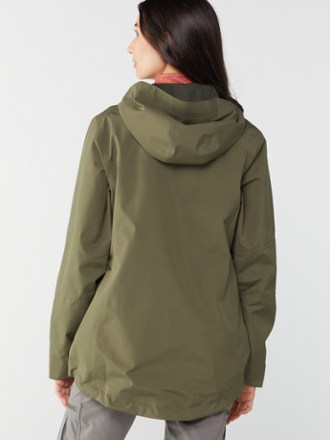 rei snow jacket