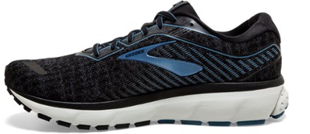 rei ghost 12