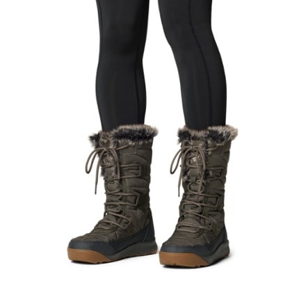 Columbia Minx IV Boots - Women's 9