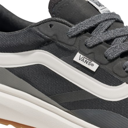 Vans UltraRange 2.0 RapidWeld Shoes - Men's 4