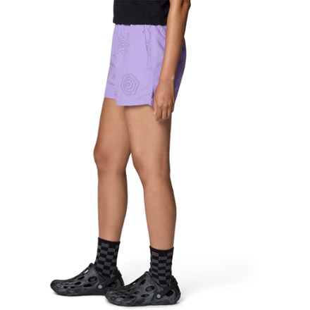 Mountain Hardwear Stryder Shorts - Women's 1