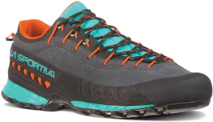 nike approach hiking boot