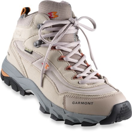 vegan friendly hiking boots