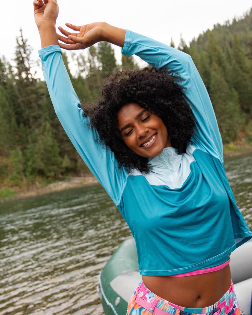 Location Image for Quarter-Zip Sunshade - Women's