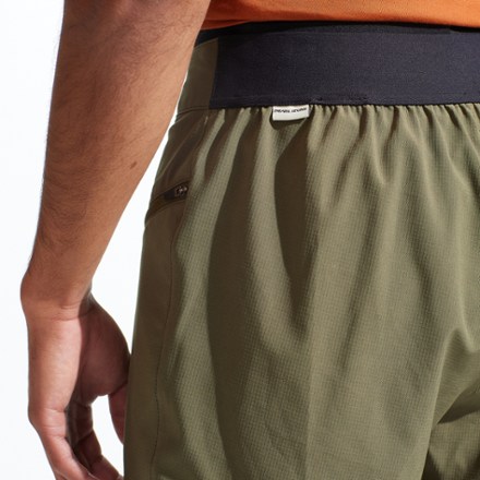 PEARL iZUMi Canyon Bike Shorts with Liner - Men's 9