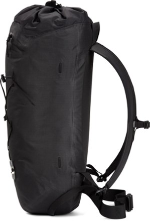 Arc'teryx Alpha FL 30 Pack 2