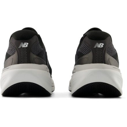 New Balance Fresh Foam X 860v15 Road-Running Shoes - Men's 4