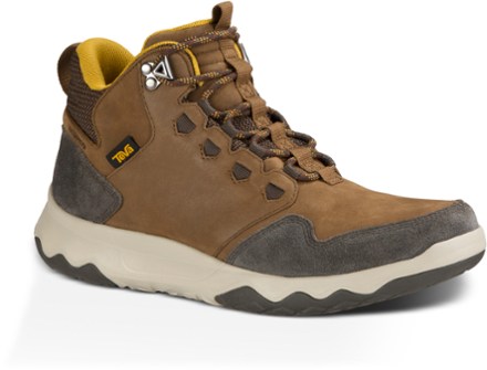 teva arrowood boots