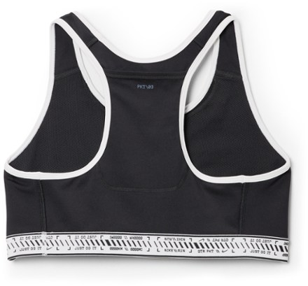 Nike Swoosh On The Run Bra 3