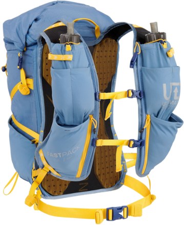 Ultimate Direction Fastpack 30 Pack Bottles not included