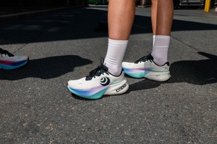 Topo Athletic Specter 3 Road-Running Shoes - Women's 5