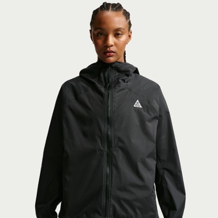 Nike ACG Phantazma Rain Jacket - Women's 5