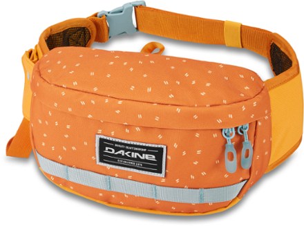 dakine hot laps 5l hydration waistpack