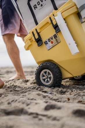 RovR Products RollR 45 Wheeled Cooler 7